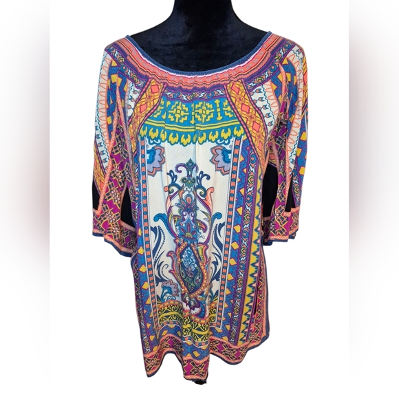 Flying Tomato Vibrant Patterned Tunic Top - Picture 3 of 6